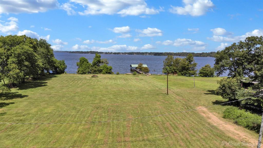 3258 Lakewood Drive