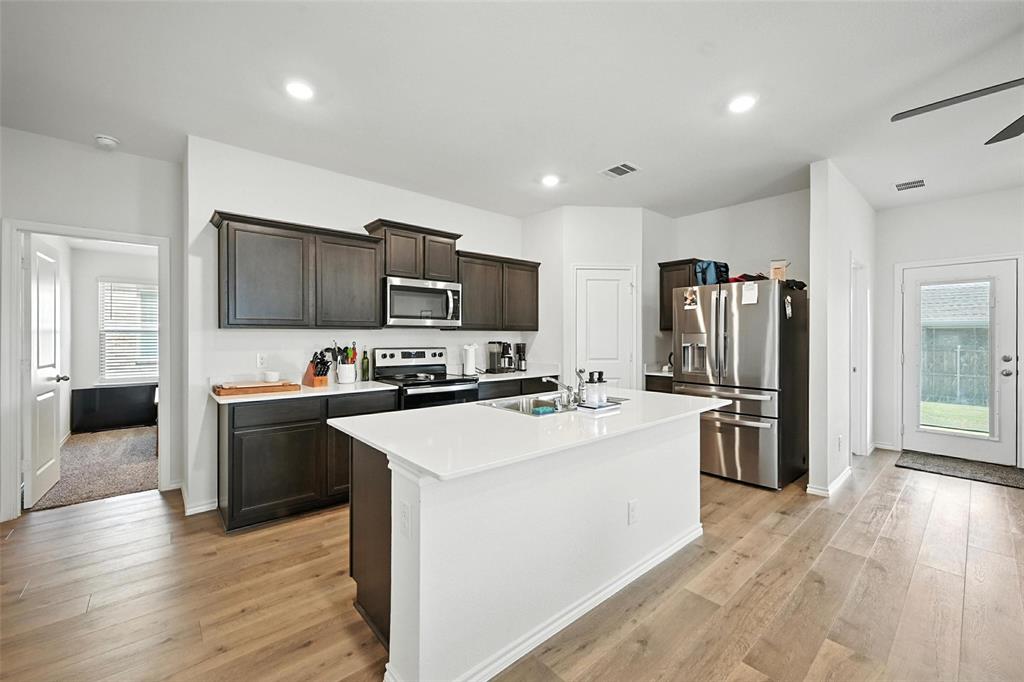 2805 Clover Drive