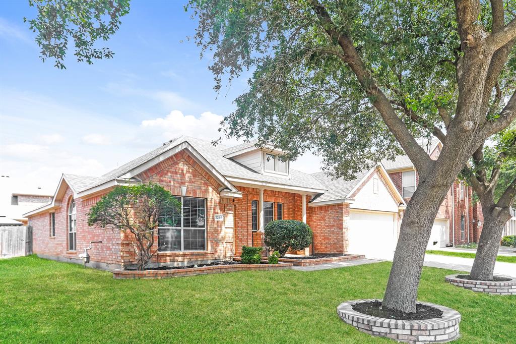 2240 Sparrow Hawk Court