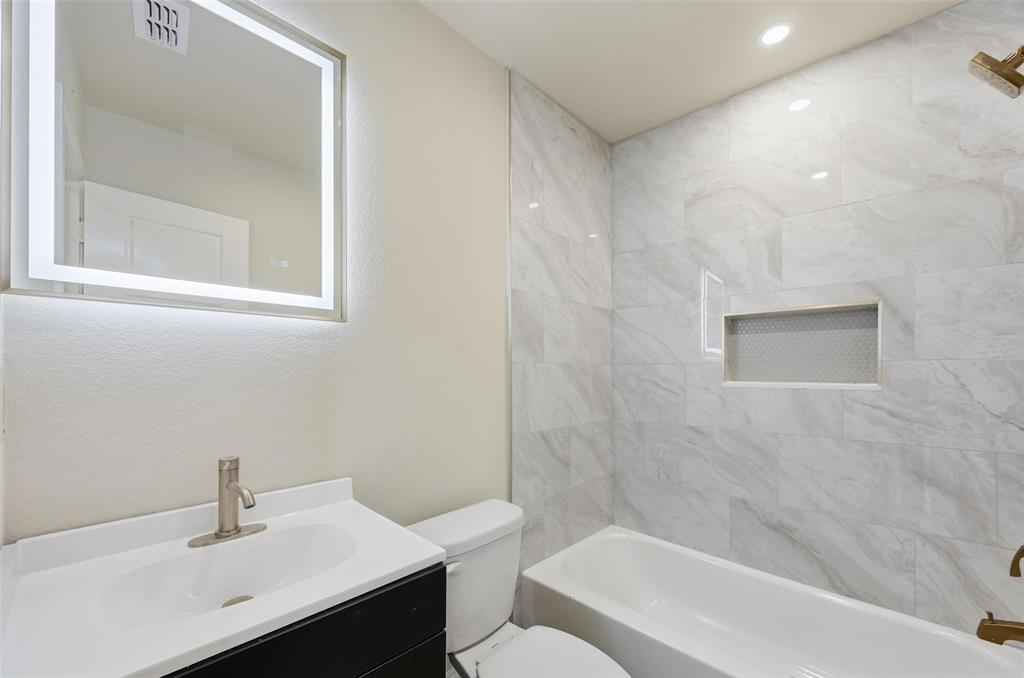 Orig Town Of Greenville - Residential