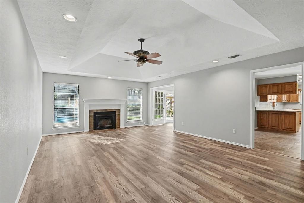 Photo of 2210 Highlake Drive, Weatherford, TX 76087 (MLS # 21160982)