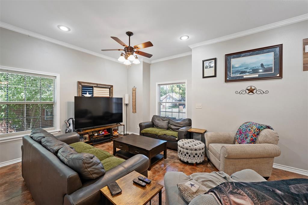405 Husky Drive