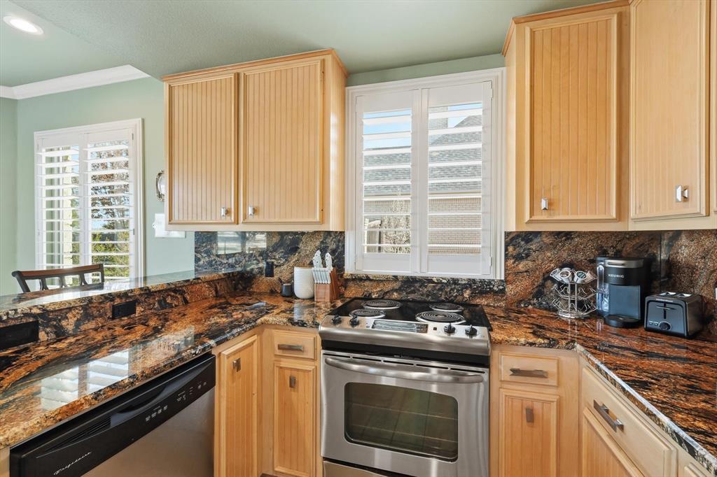 145 N Glen Abbey Circle