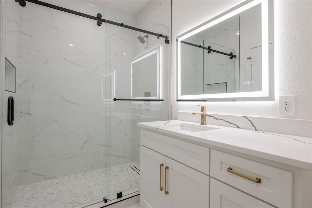 LOVERS LANE HEIGHTS - Residential