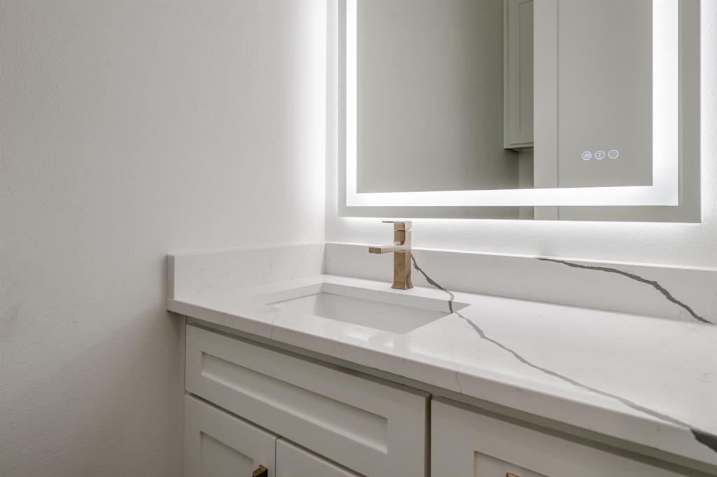 LOVERS LANE HEIGHTS - Residential