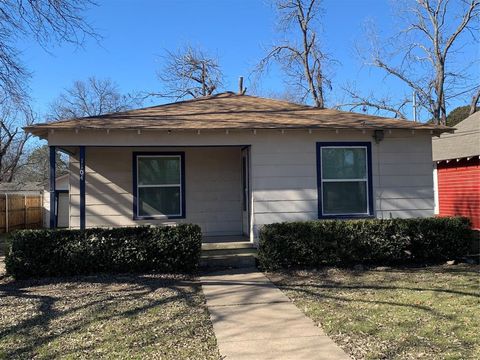 A home in Cleburne