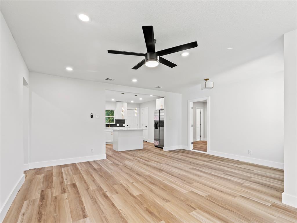 2236 Winthrop Drive