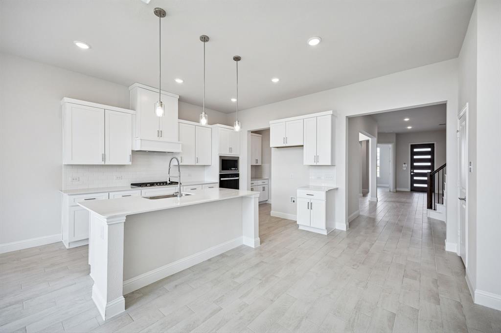 424 Amalfi Way