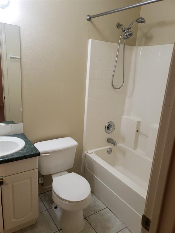 Royal Add Ph 02 100 102 Honey - Residential Lease