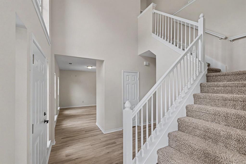 4909 Monte Vista Lane