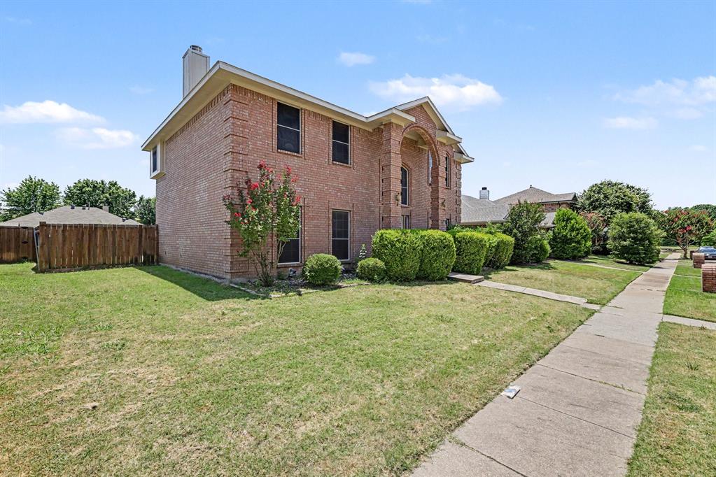 4909 Monte Vista Lane