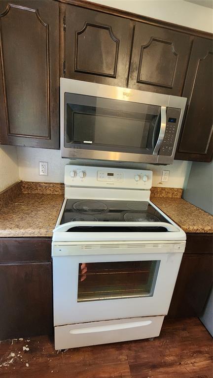 520 Sweetbriar Drive