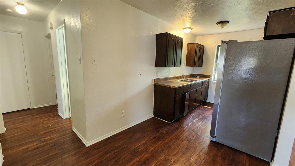 520 Sweetbriar Drive