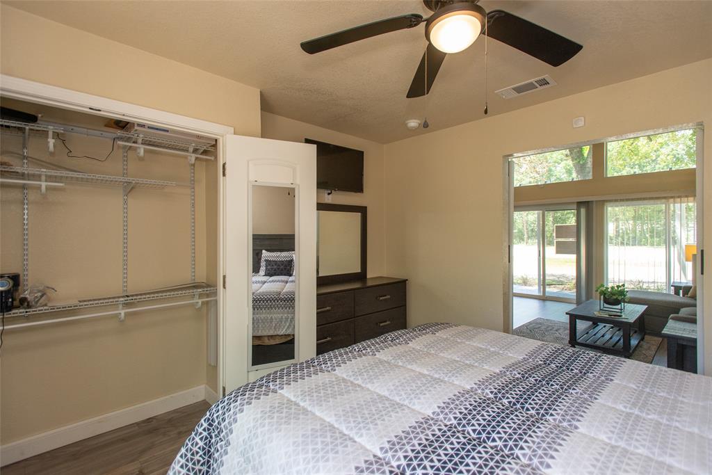 Log Cabin - Residential