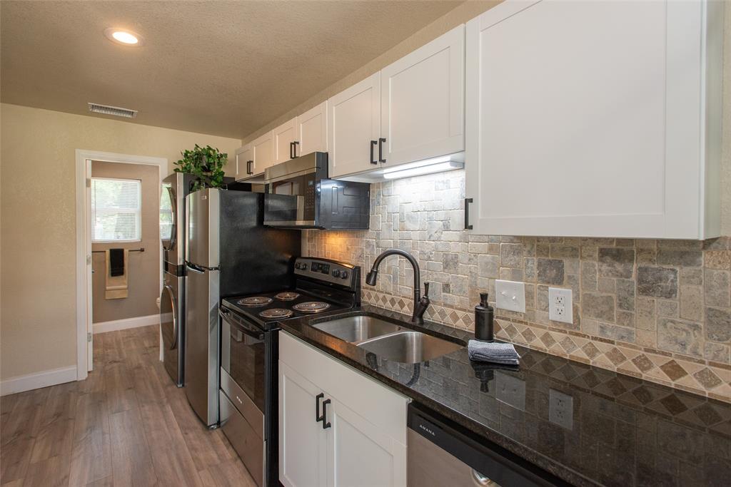 Log Cabin - Residential