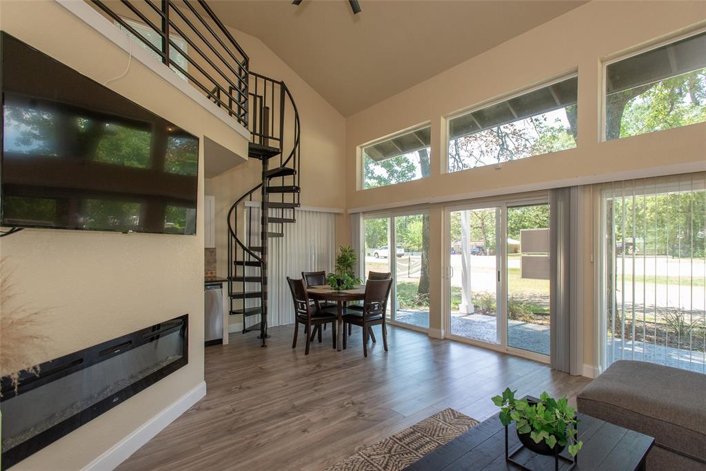 Log Cabin - Residential