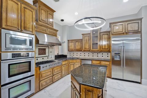 Tiny photo for 1004 Drake Drive, Euless, TX 76039 (MLS # 21172214)