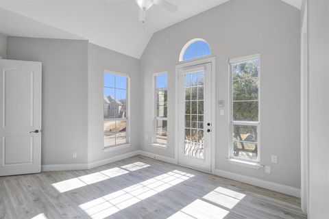 Tiny photo for 1004 Drake Drive, Euless, TX 76039 (MLS # 21172214)