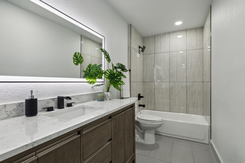 Glen Cove - Residential