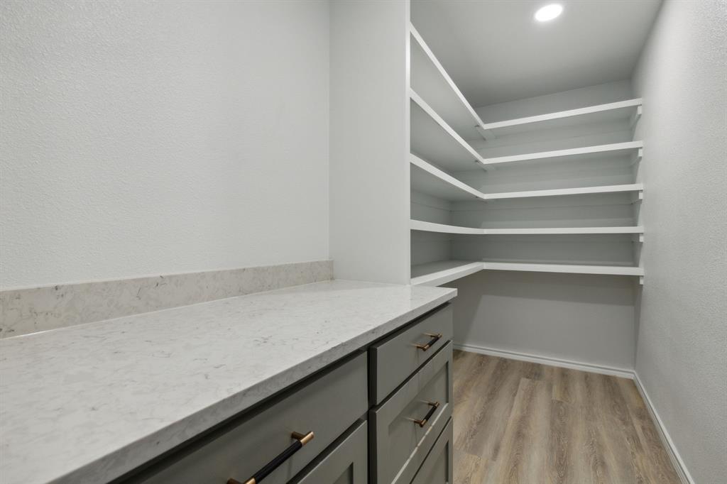 Glen Cove - Residential