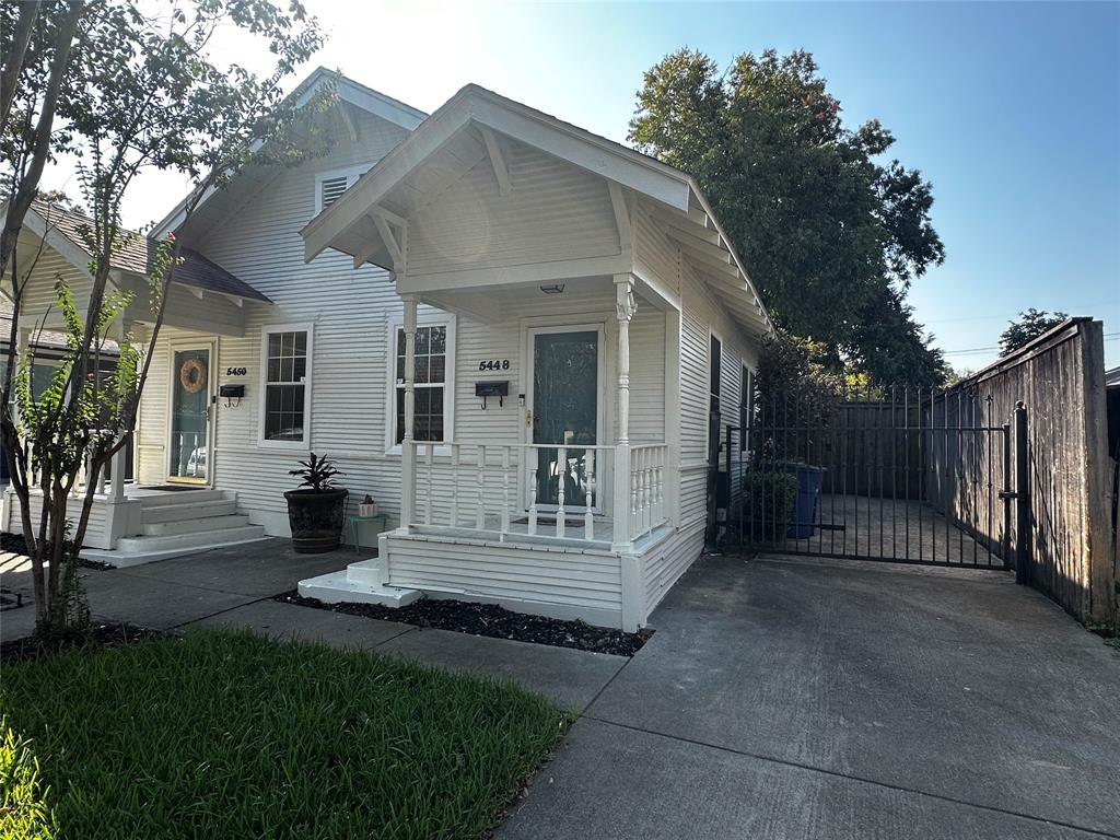 5448 Bonita Avenue
