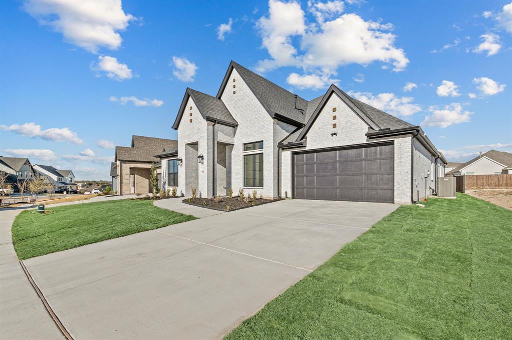 912 Highlands Avenue