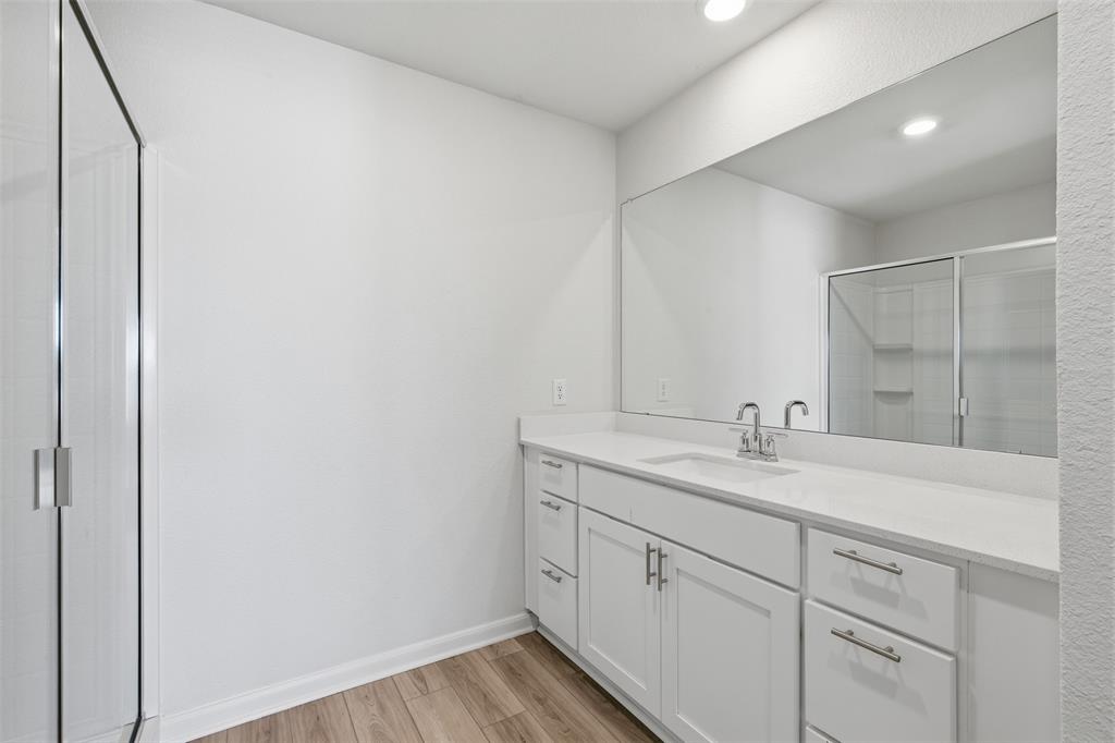 South Park Meadows - Residential Lease