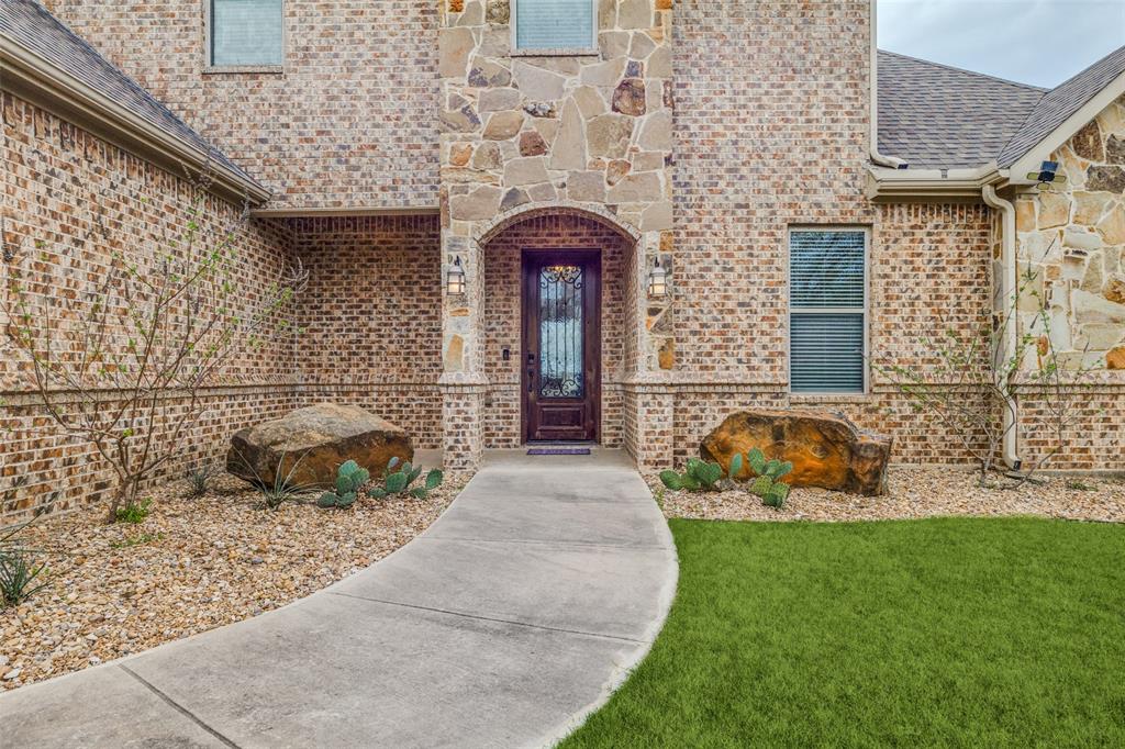 310 Ridgeline Drive