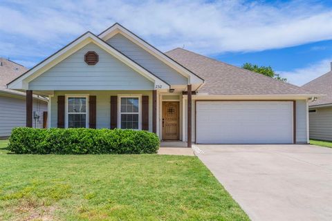 232 Lovers Path Drive Springtown TX 76082