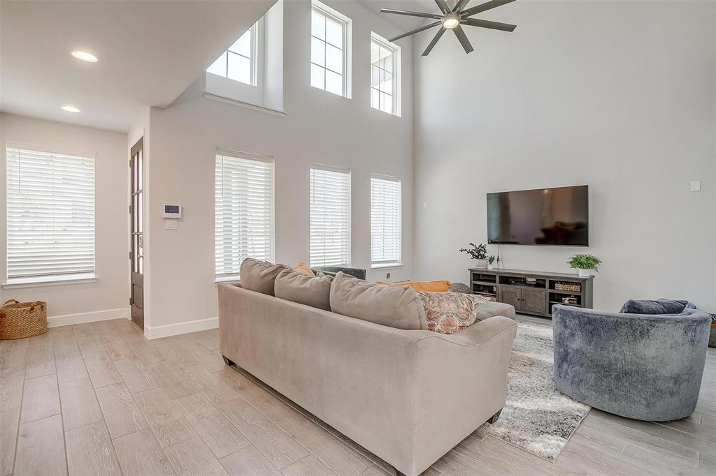 2307 Offerande Drive