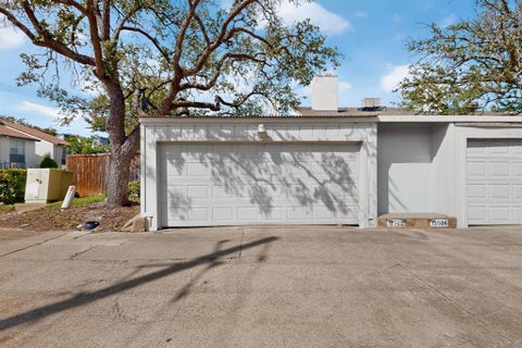 Tiny photo for 12502 Burninglog Lane, Dallas, TX 75243 (MLS # 21360859)