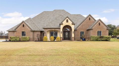 A home in Oak Leaf