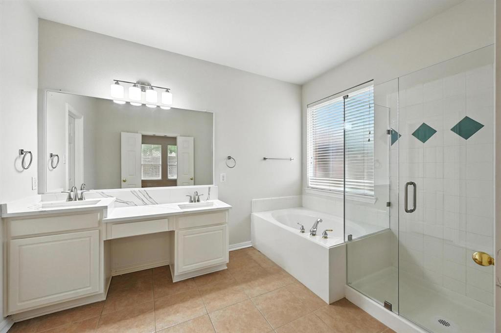 Flower Mound, Texas 75028, United States, 4 Bedrooms Bedrooms, ,3 BathroomsBathrooms,Residential,Active,168727