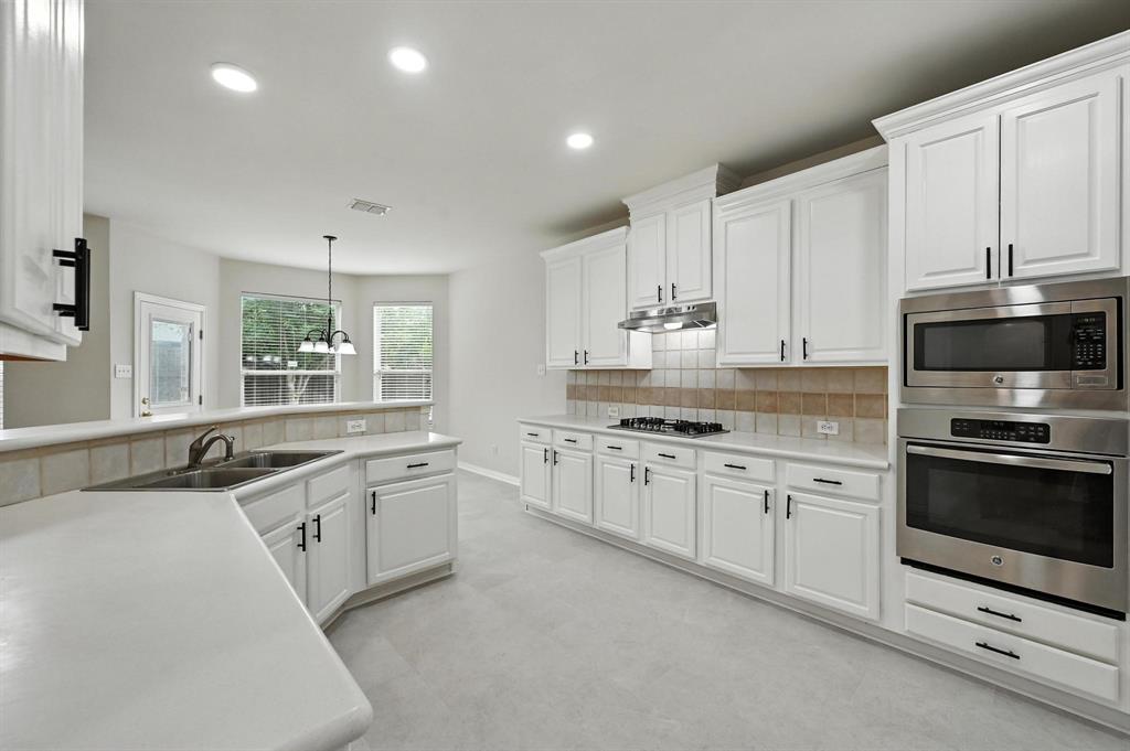 Flower Mound, Texas 75028, United States, 4 Bedrooms Bedrooms, ,3 BathroomsBathrooms,Residential,Active,168727