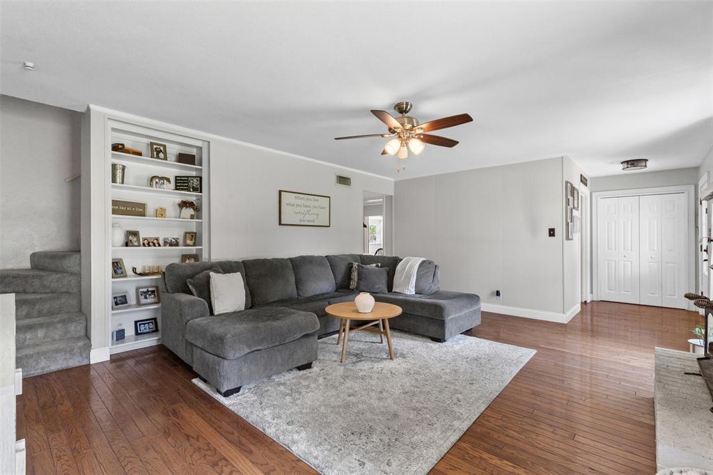 Benbrook, Texas 76126, United States, 3 Bedrooms Bedrooms, ,2 BathroomsBathrooms,Residential,Active,164751