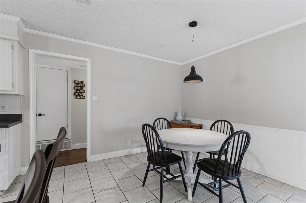 Benbrook, Texas 76126, United States, 3 Bedrooms Bedrooms, ,2 BathroomsBathrooms,Residential,Active,164751