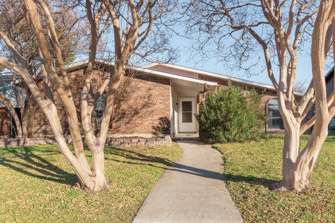 Photo of 5220 Pruitt Drive, The Colony, TX 75056 (MLS # 21360799)
