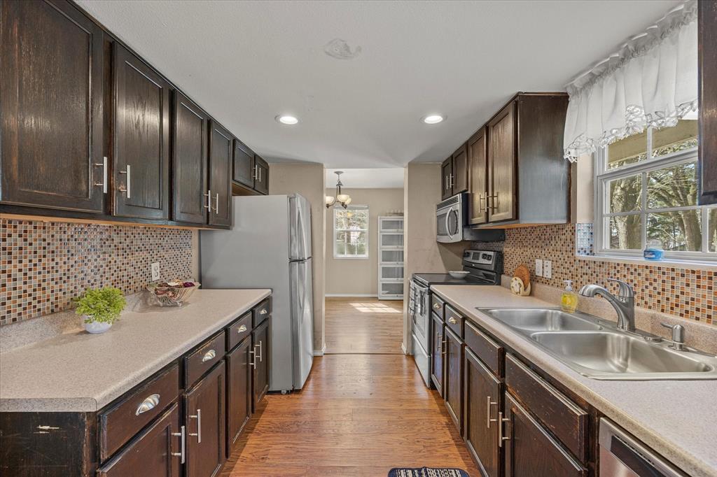 Snug Harbor - Residential