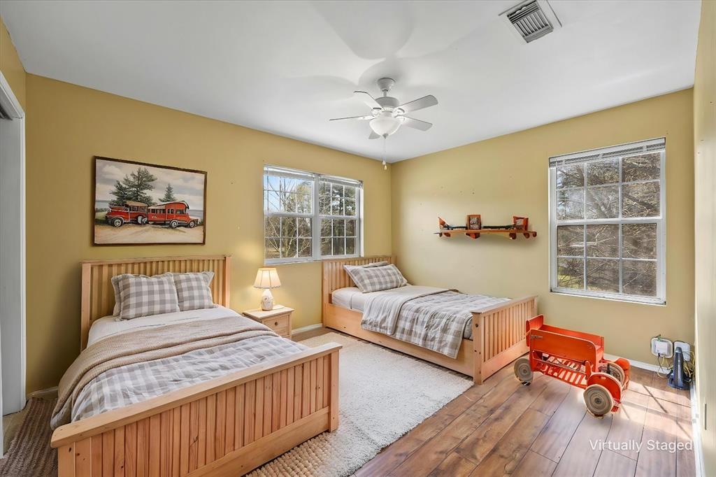 Snug Harbor - Residential