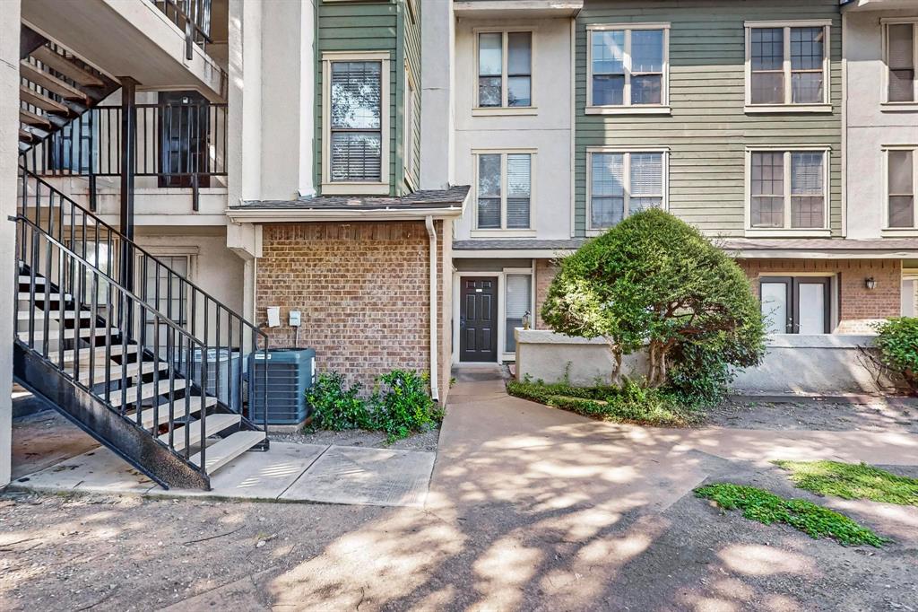 Wingate Condo - Residential