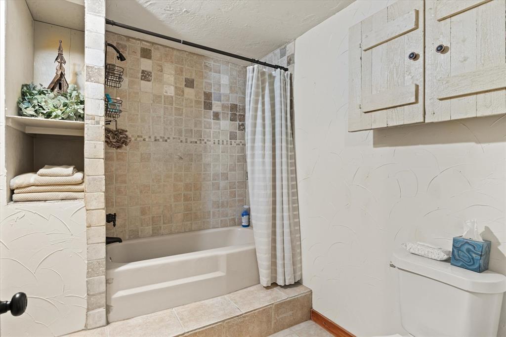 Oak Trail Shores Sec B - Residential