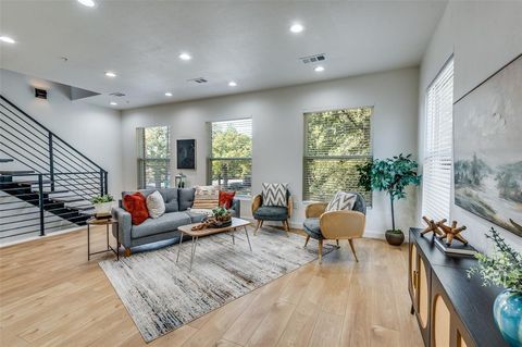 Property photo of 520 S Oconnor Road, Irving, TX 75060