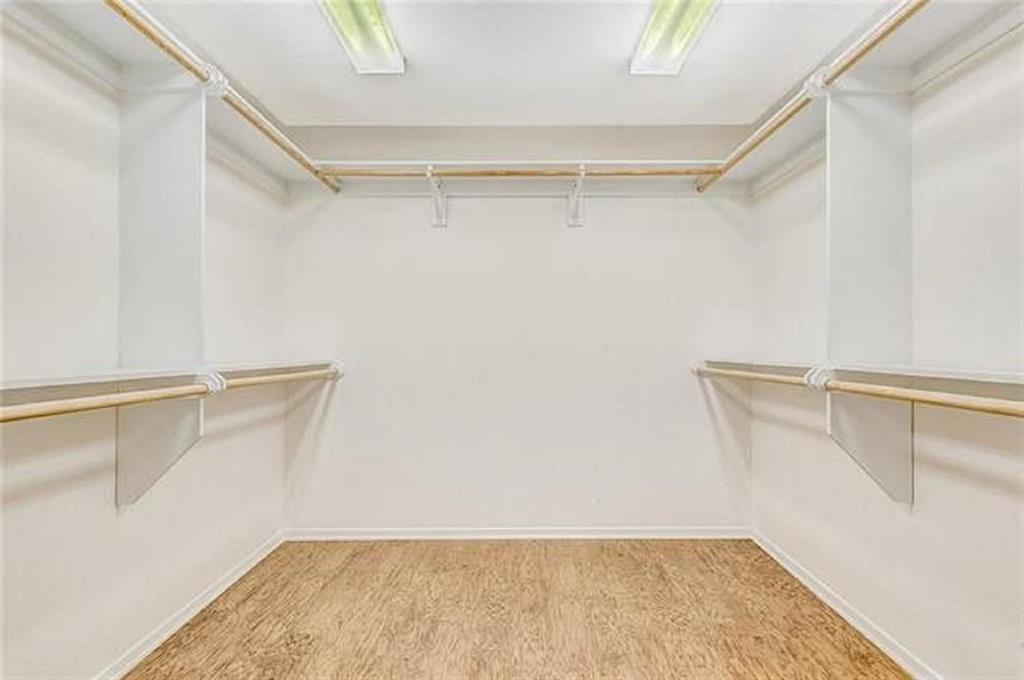 NA - Commercial Sale