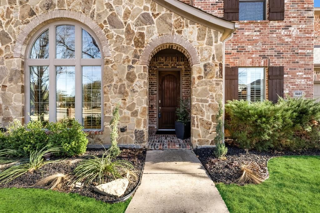 Photo of 8605 Herns Meadow Lane, McKinney, TX 75071 (MLS # 21173448)
