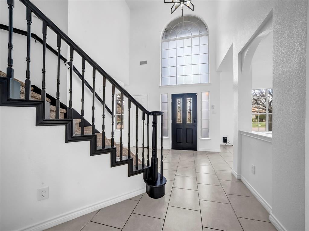 2913 Spartacus Drive