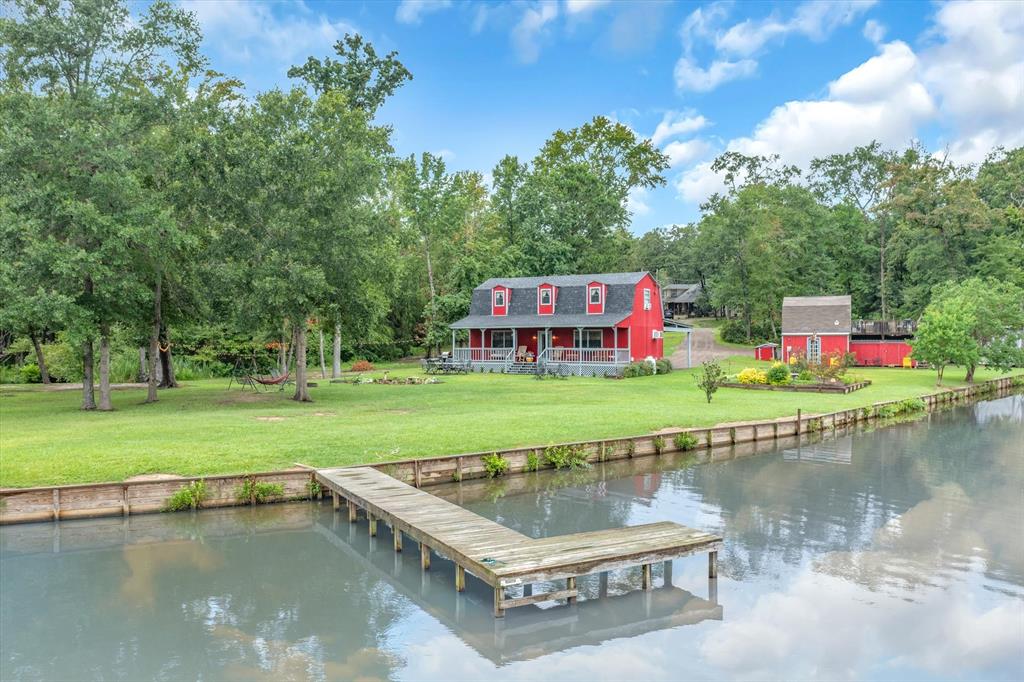 310 N Lake Drive