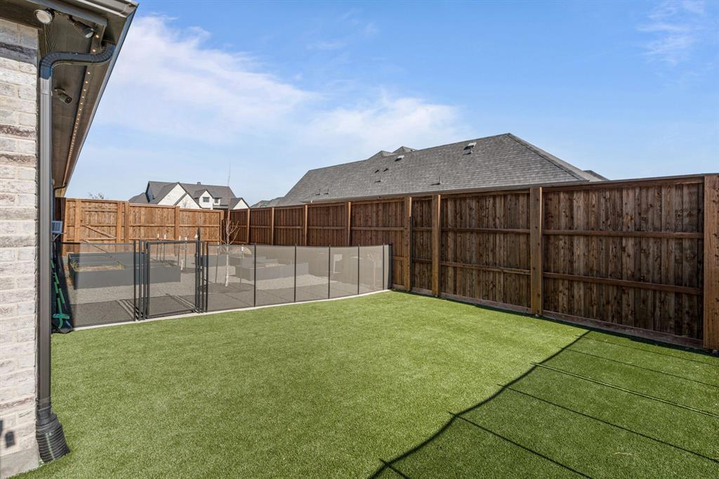 Northglen Ph Two - Residential