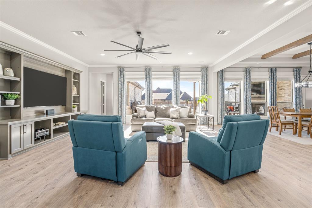 Northglen Ph Two - Residential