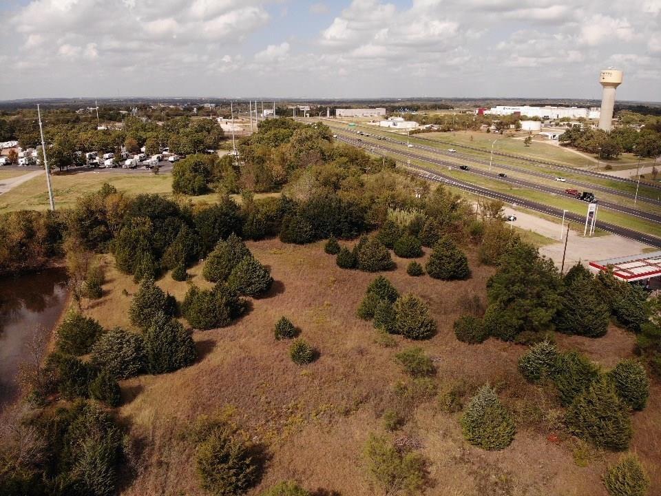 La Bruzzo Add - Land