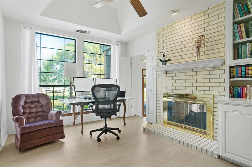 Club Manor - Residential Lease